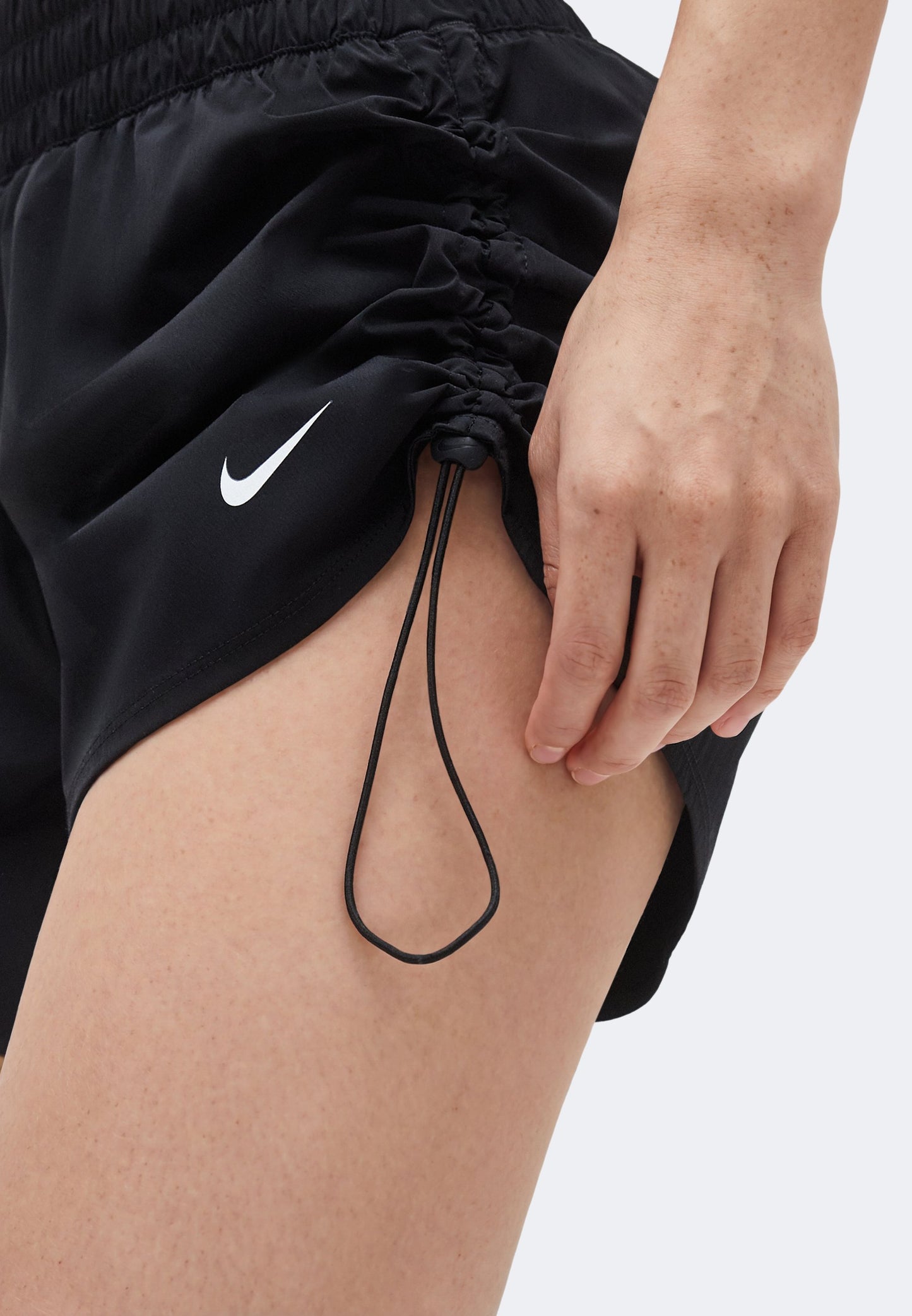 Nike Performance — One Short | Calções Desportivos Dri-FIT | Black/White
