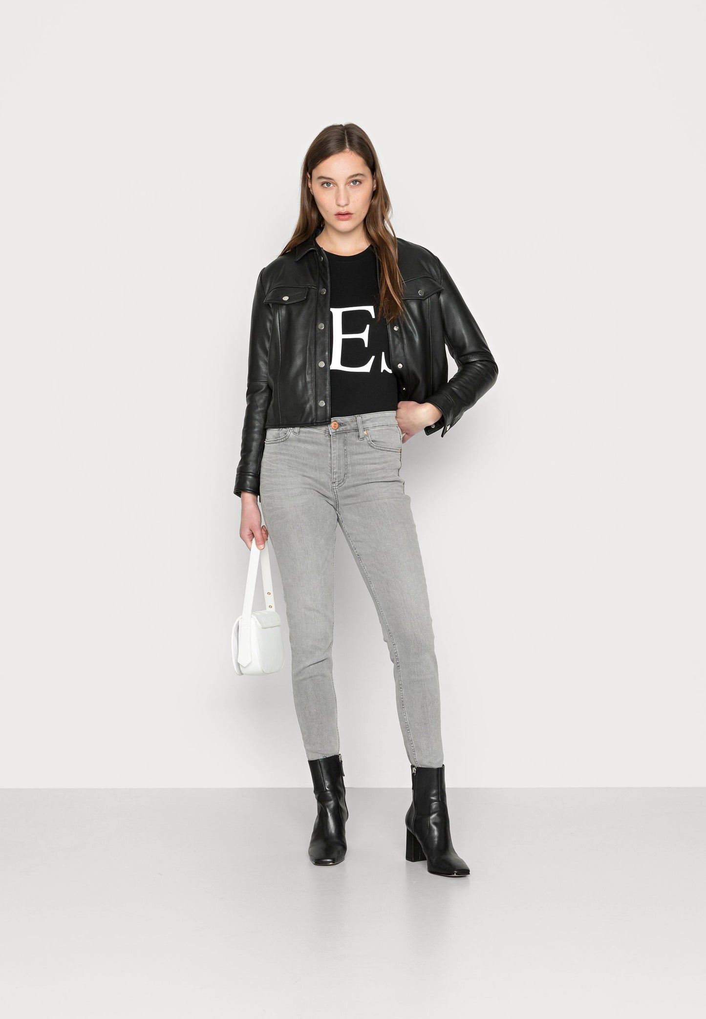 LOGO BODY — Camisola de Manga Comprida Guess | Jet Black