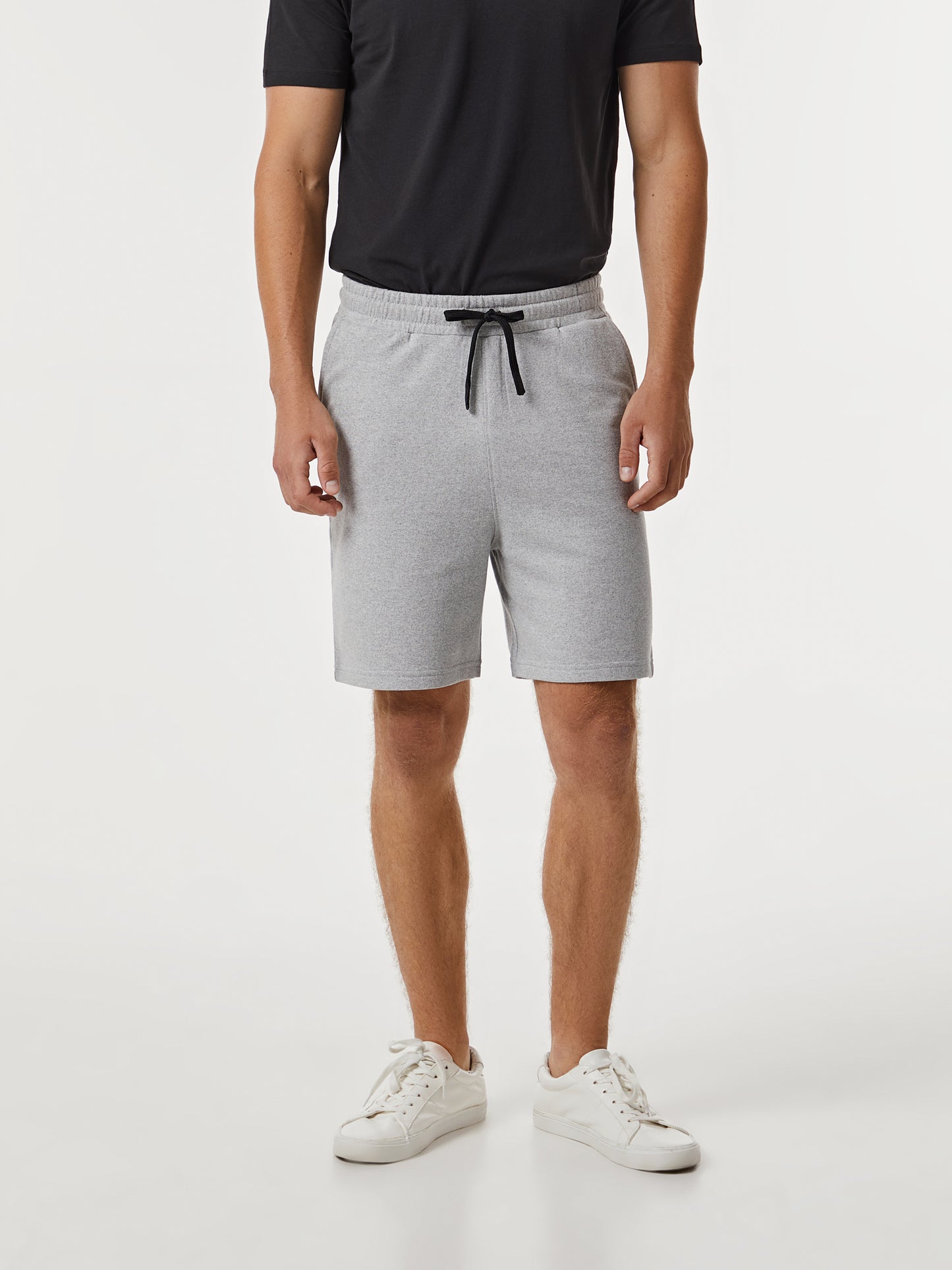 Calções Jogger com Cordão de Ajuste e Bolsos Laterais — S a XXL