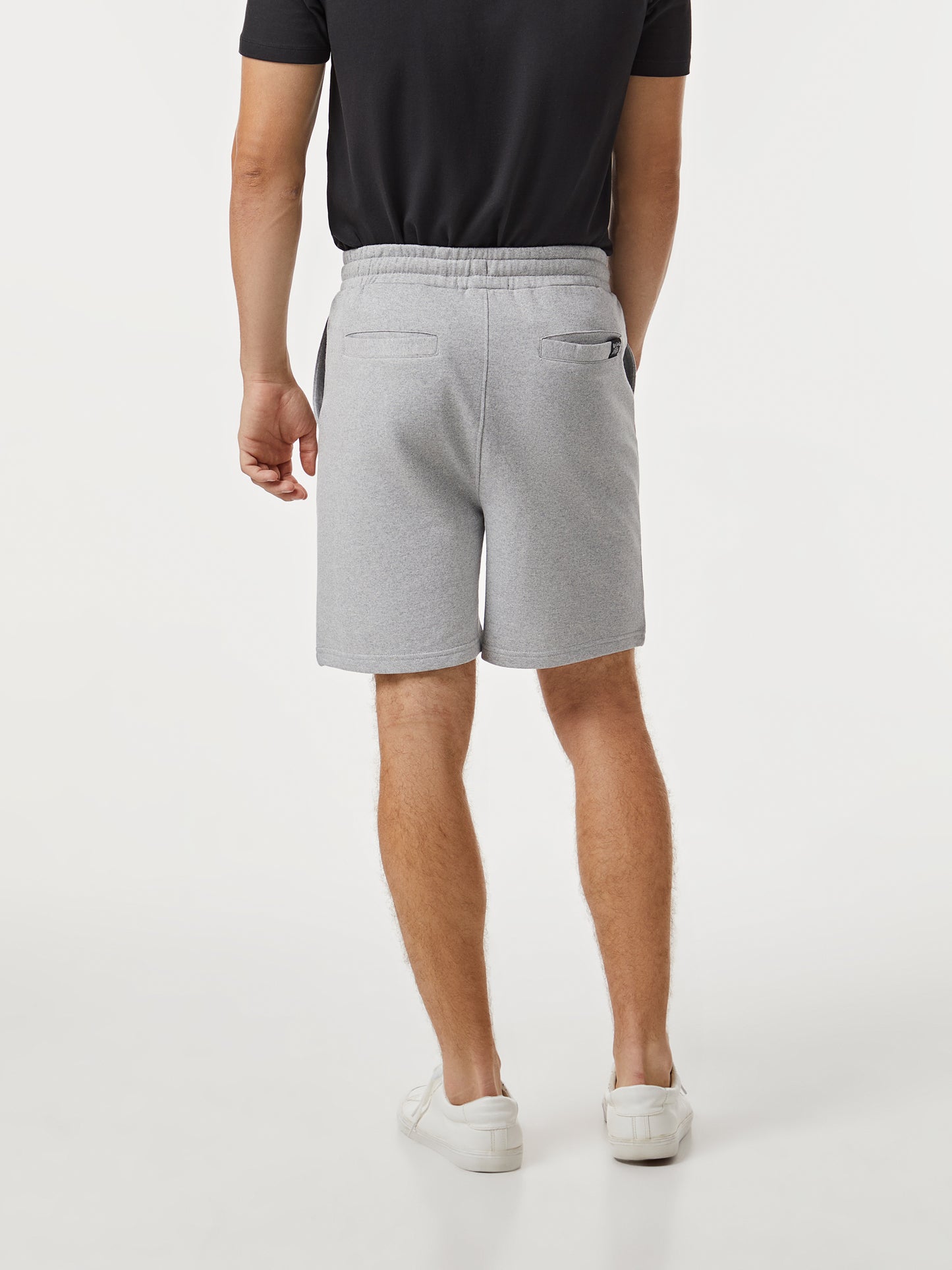 Calções Jogger com Cordão de Ajuste e Bolsos Laterais — S a XXL