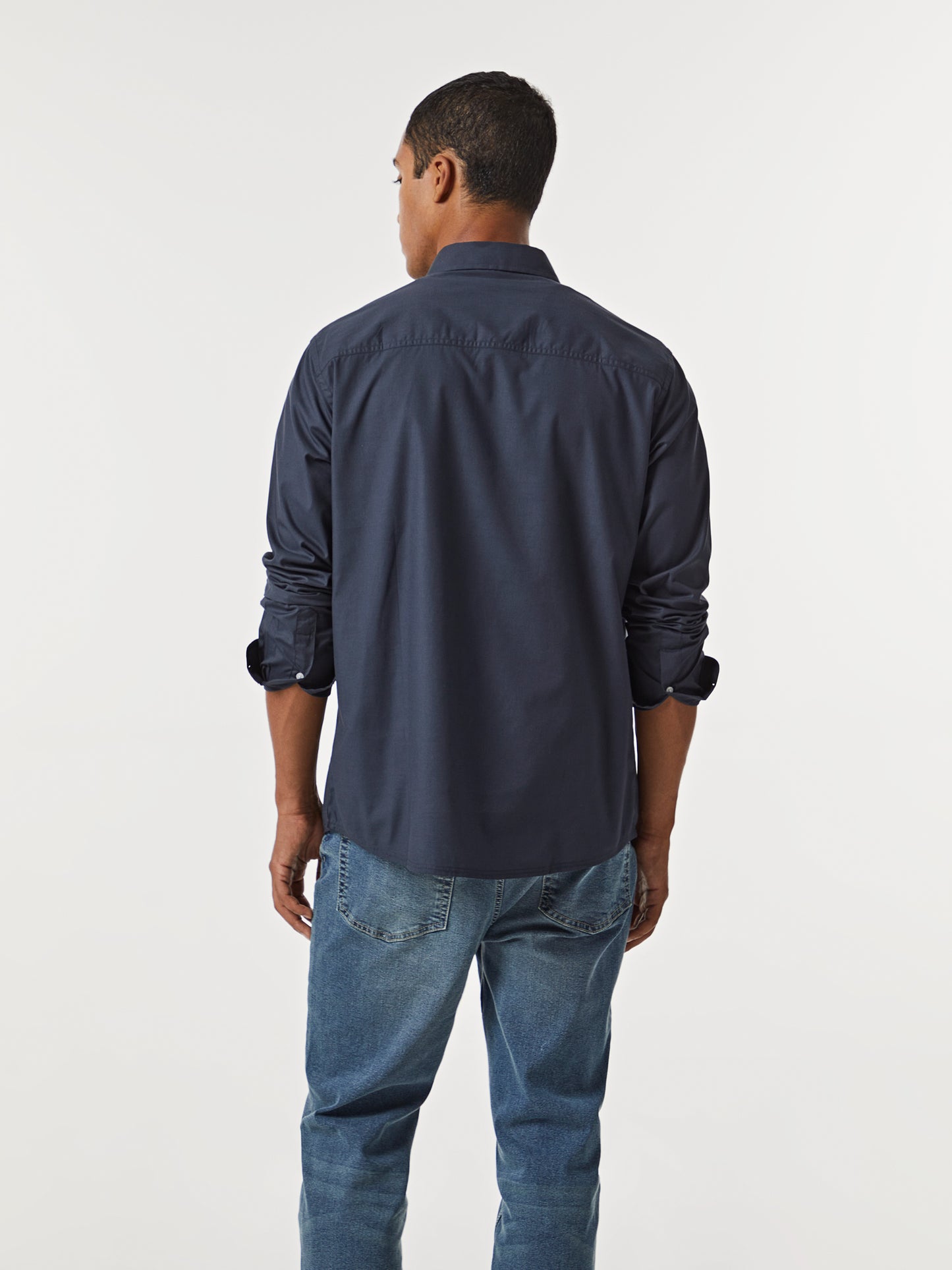 Camisa Clássica de Homem em Algodão | Bolso no Peito