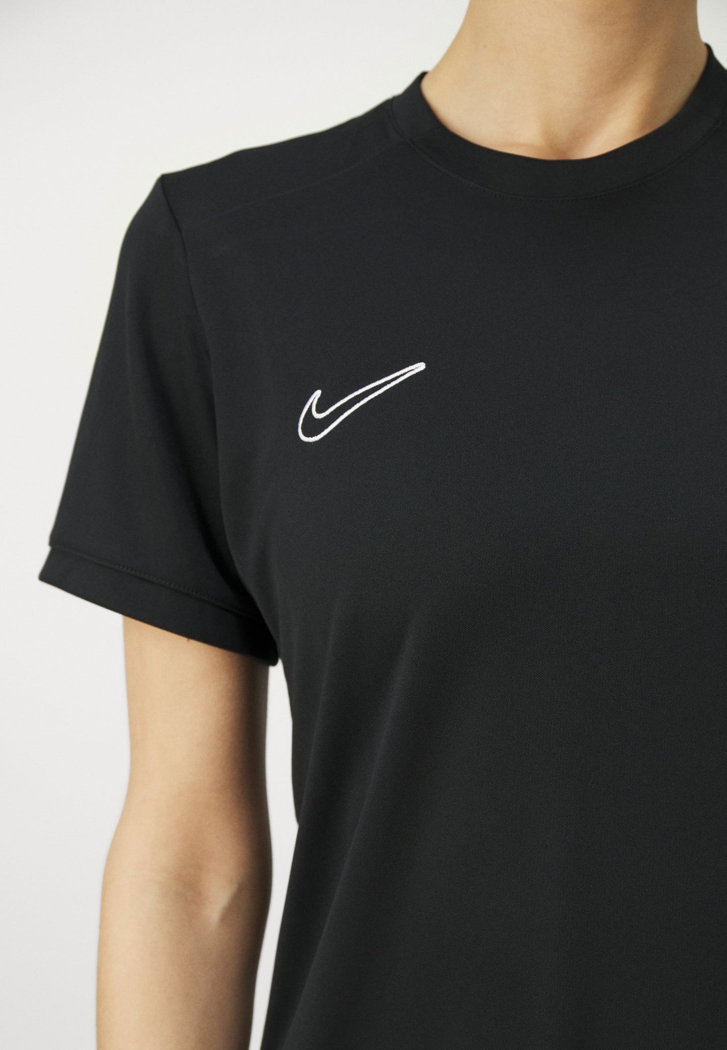 Nike Performance | TOP T-shirt Desportiva Futebol Preta/Branca Dri-FIT