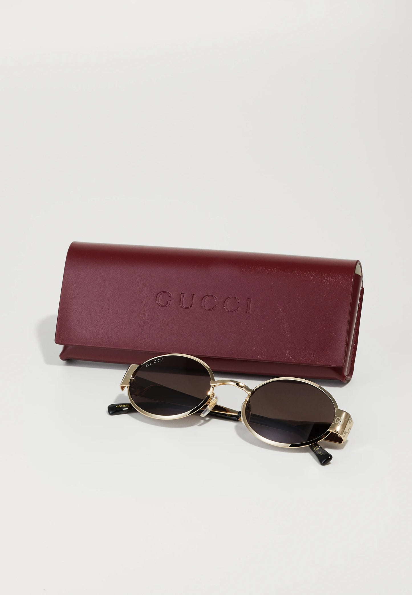 Gucci — Óculos de Sol Oval Unisex | Gold/Brown | Estampado | Modelo GG1854S-005