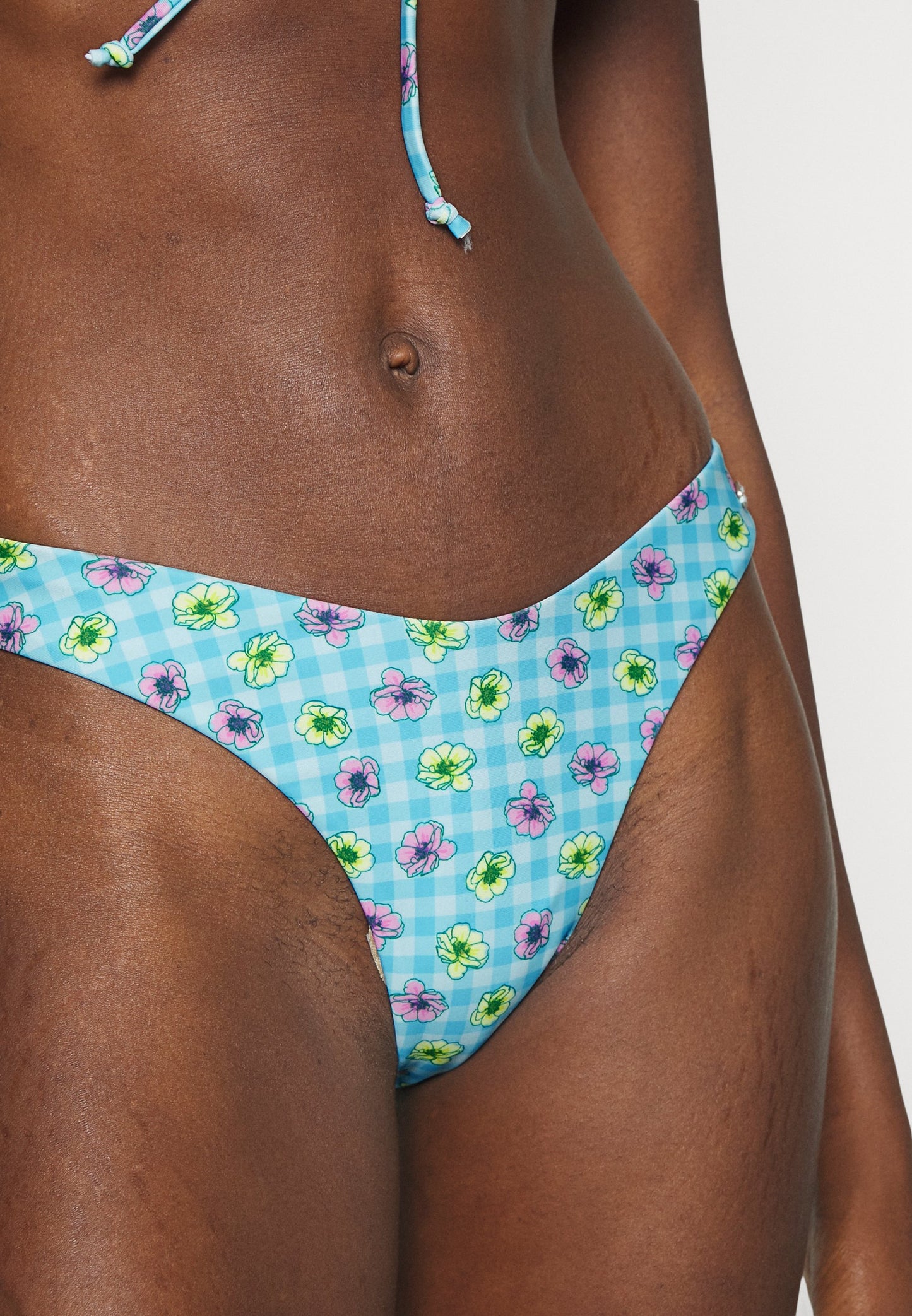 ONLY | ONLPETRA SET Biquíni Azul Floral | Sutiã Sem Aro Fecho Traseiro