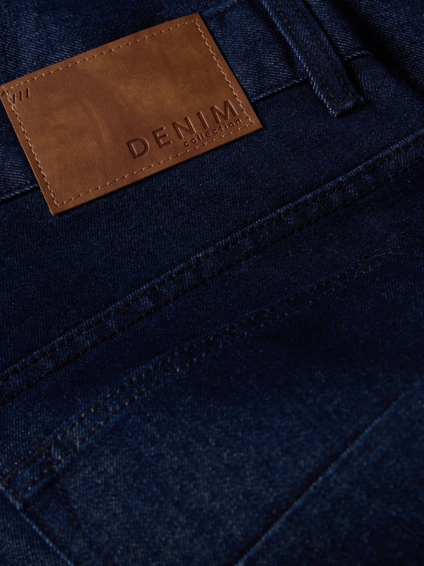 Calças de Ganga Regular Fit | Cintura Média, 5 Bolsos — 38 a 50