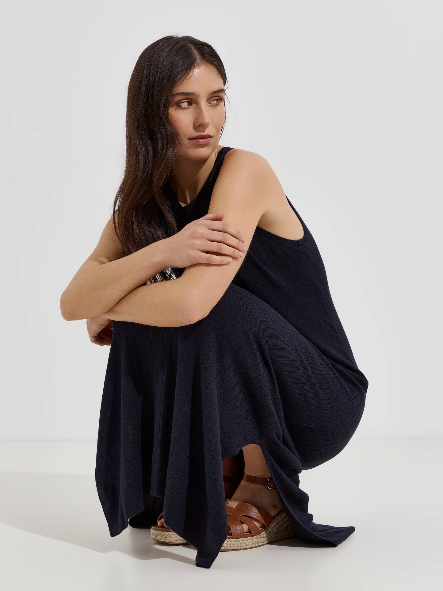 Vestido Midi Canelado Sem Mangas
