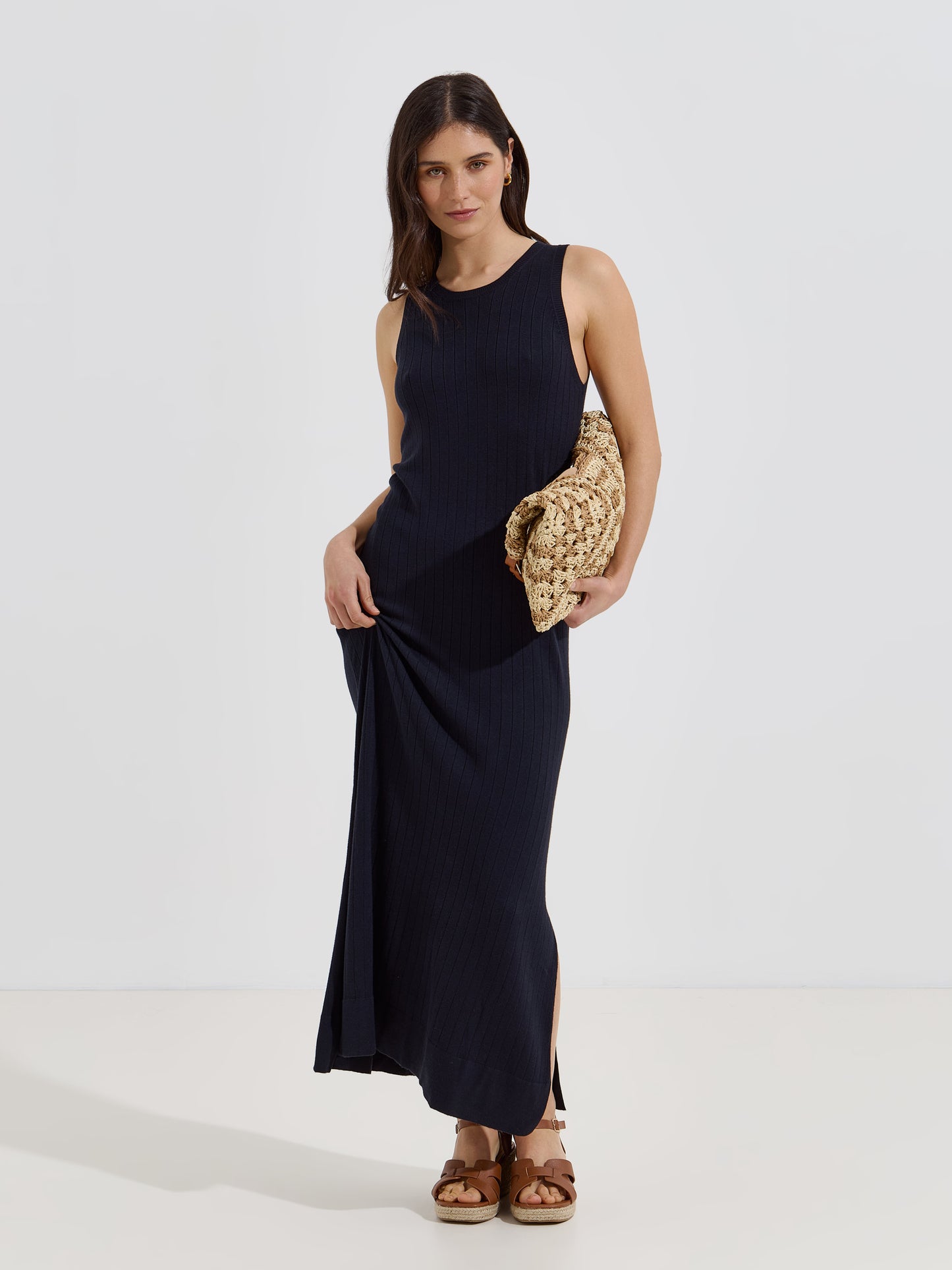 Vestido Midi Canelado Sem Mangas