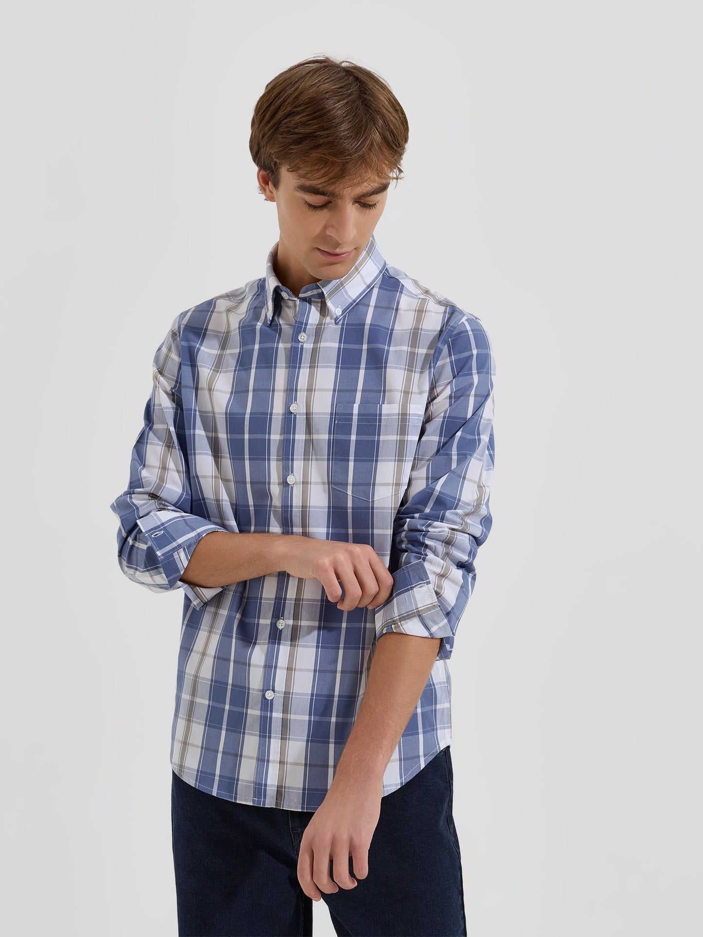 Camisa Xadrez de Manga Comprida com Bolso no Peito — S a XXL