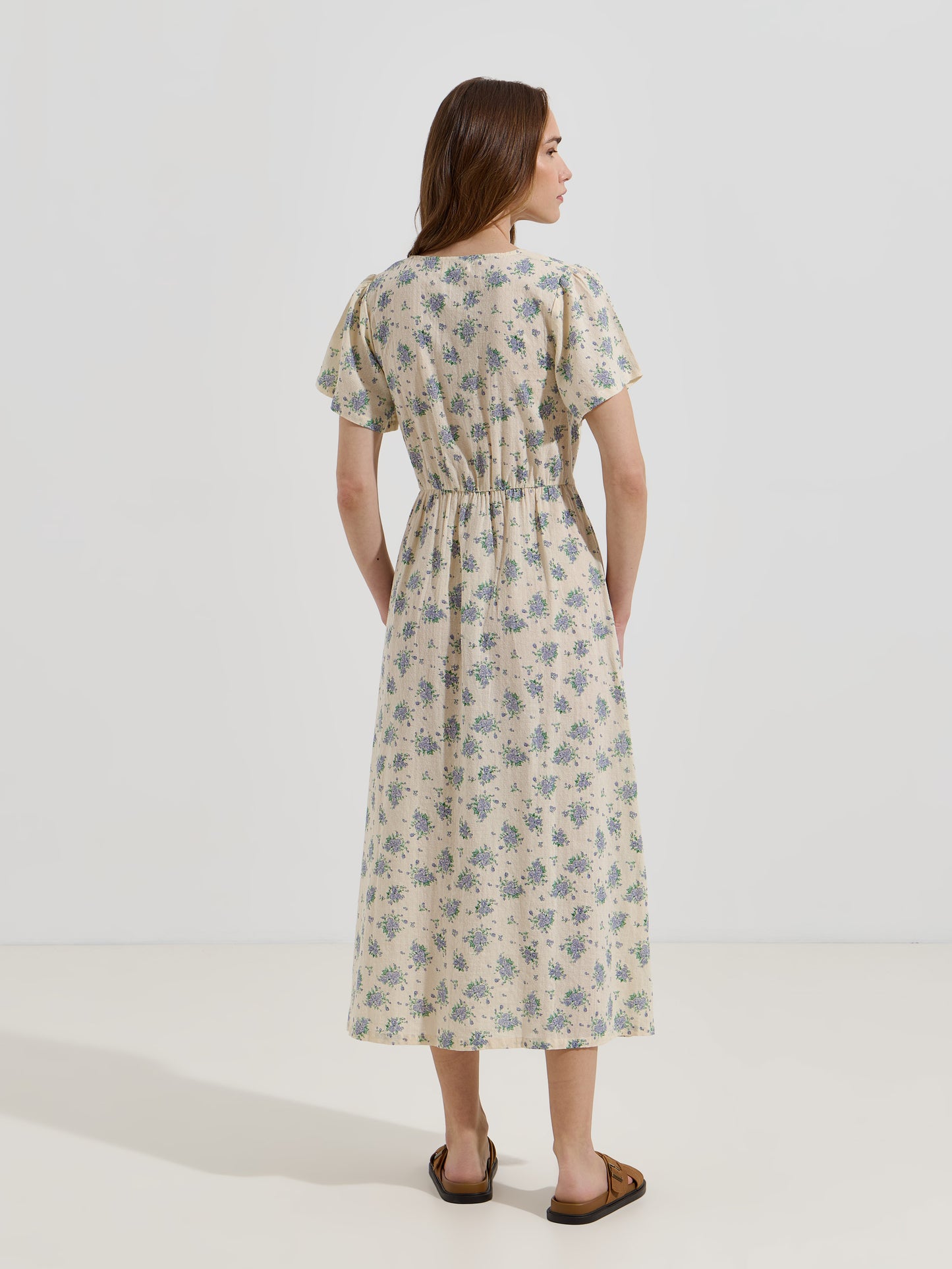 Vestido Midi Estampado com Decote em V