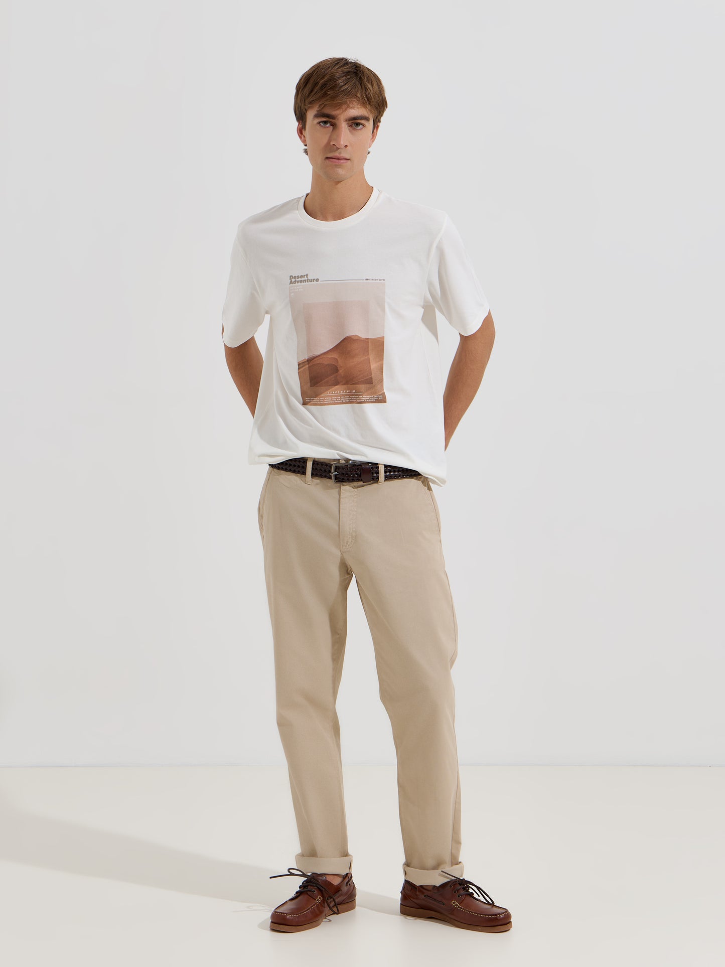 T-Shirt com Estampado Frontal