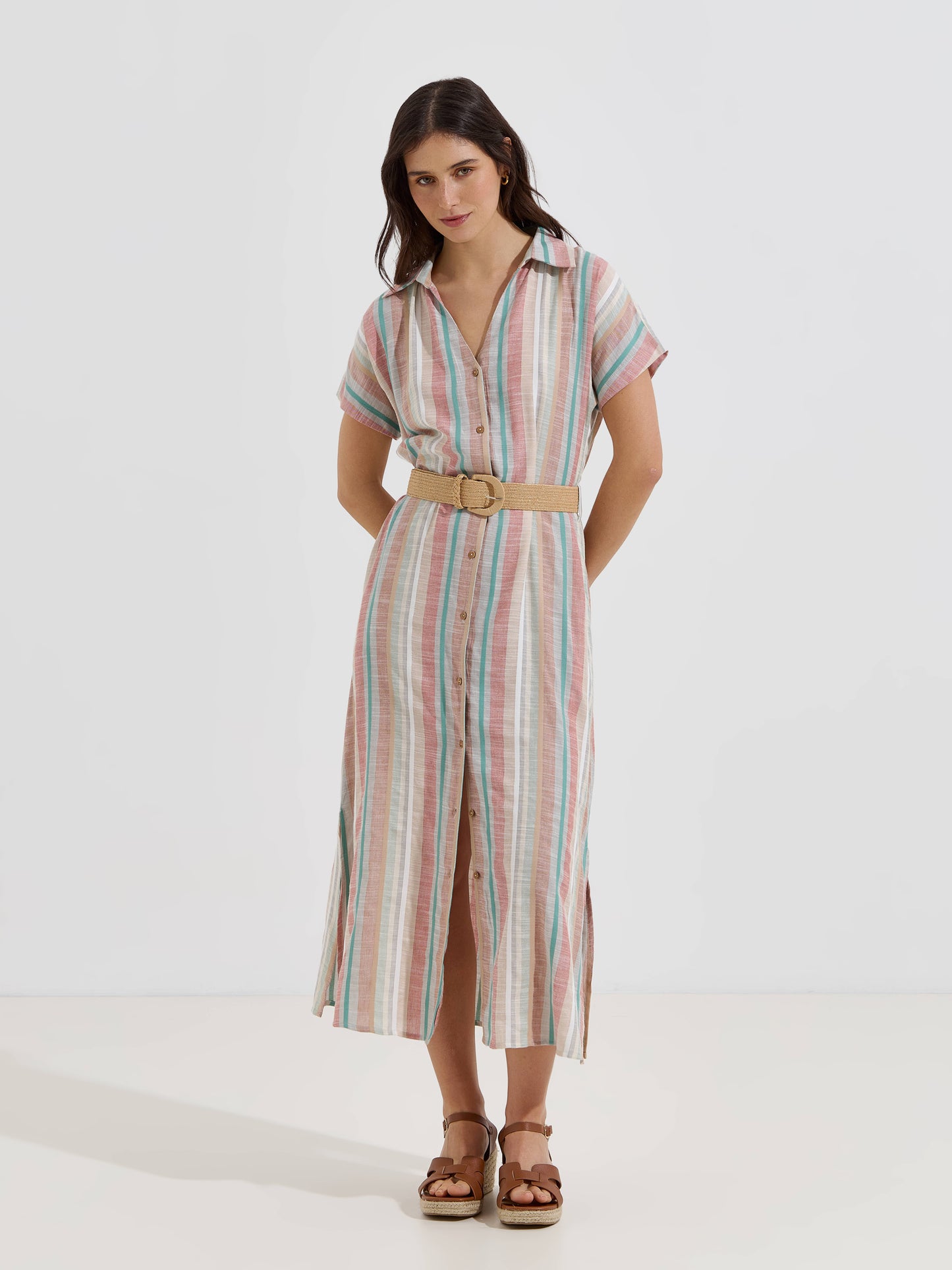 Vestido Camiseiro às Riscas com Cinto, Gola e Aberturas Laterais