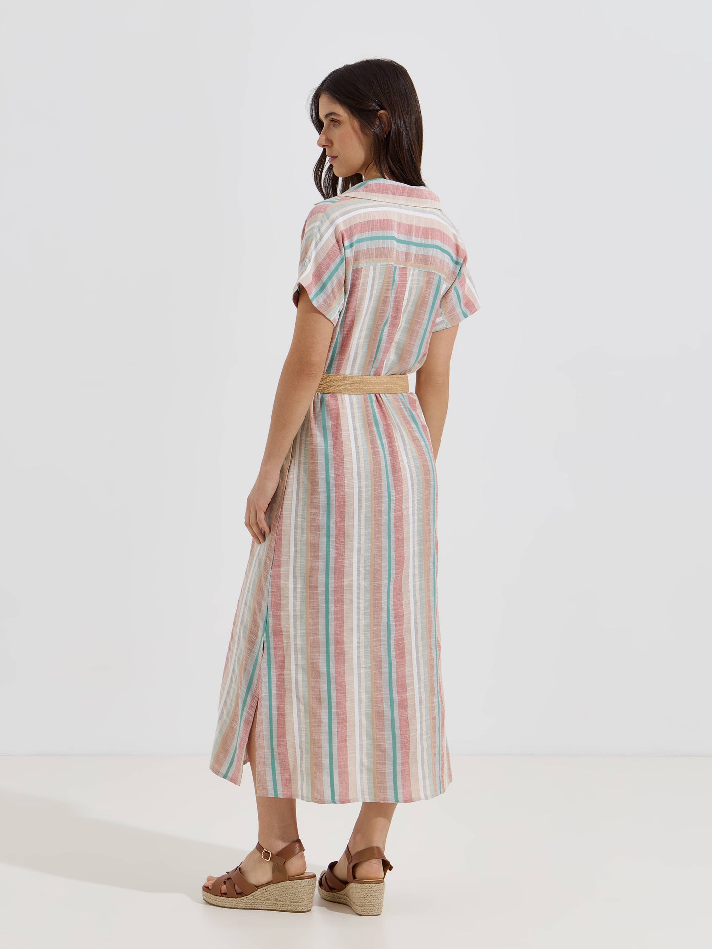 Vestido Camiseiro às Riscas com Cinto, Gola e Aberturas Laterais