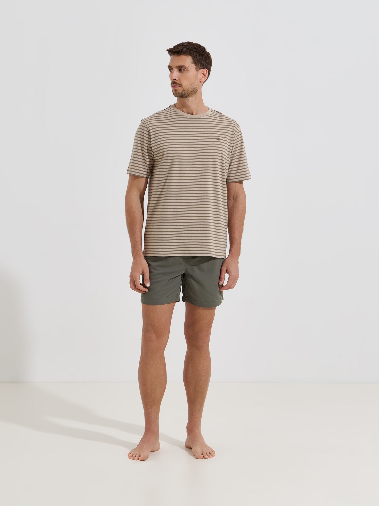 Calções de Banho Lisos com Detalhe em Contraste | Cordão Ajustável e Bolsos