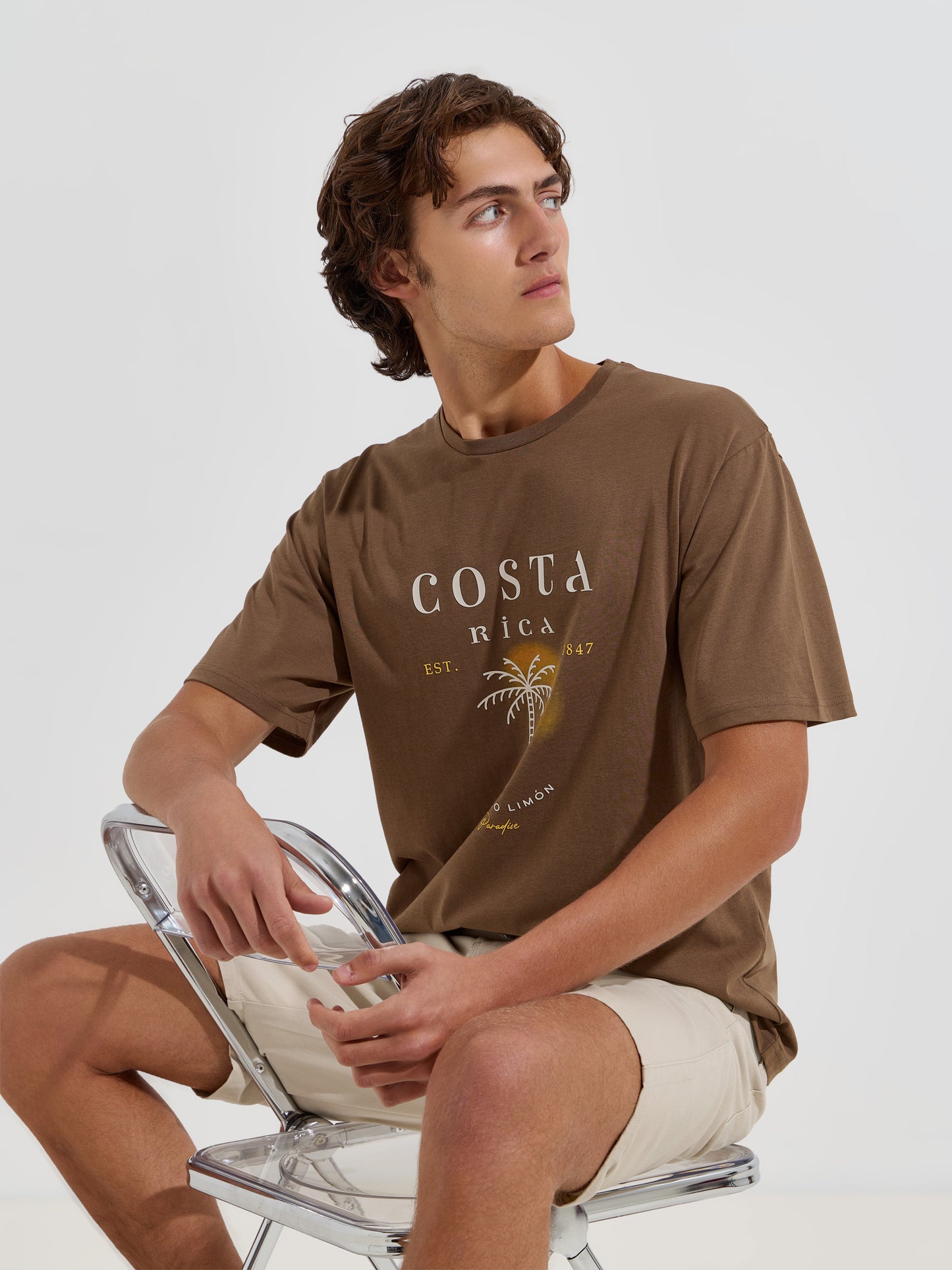 T-Shirt em Algodão com Estampado Frontal