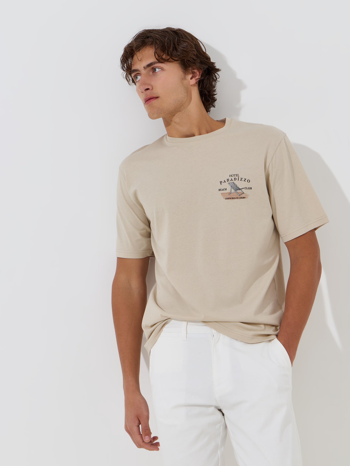 T-Shirt em Algodão com Estampado no Peito | Casual e Versátil — S a XXL
