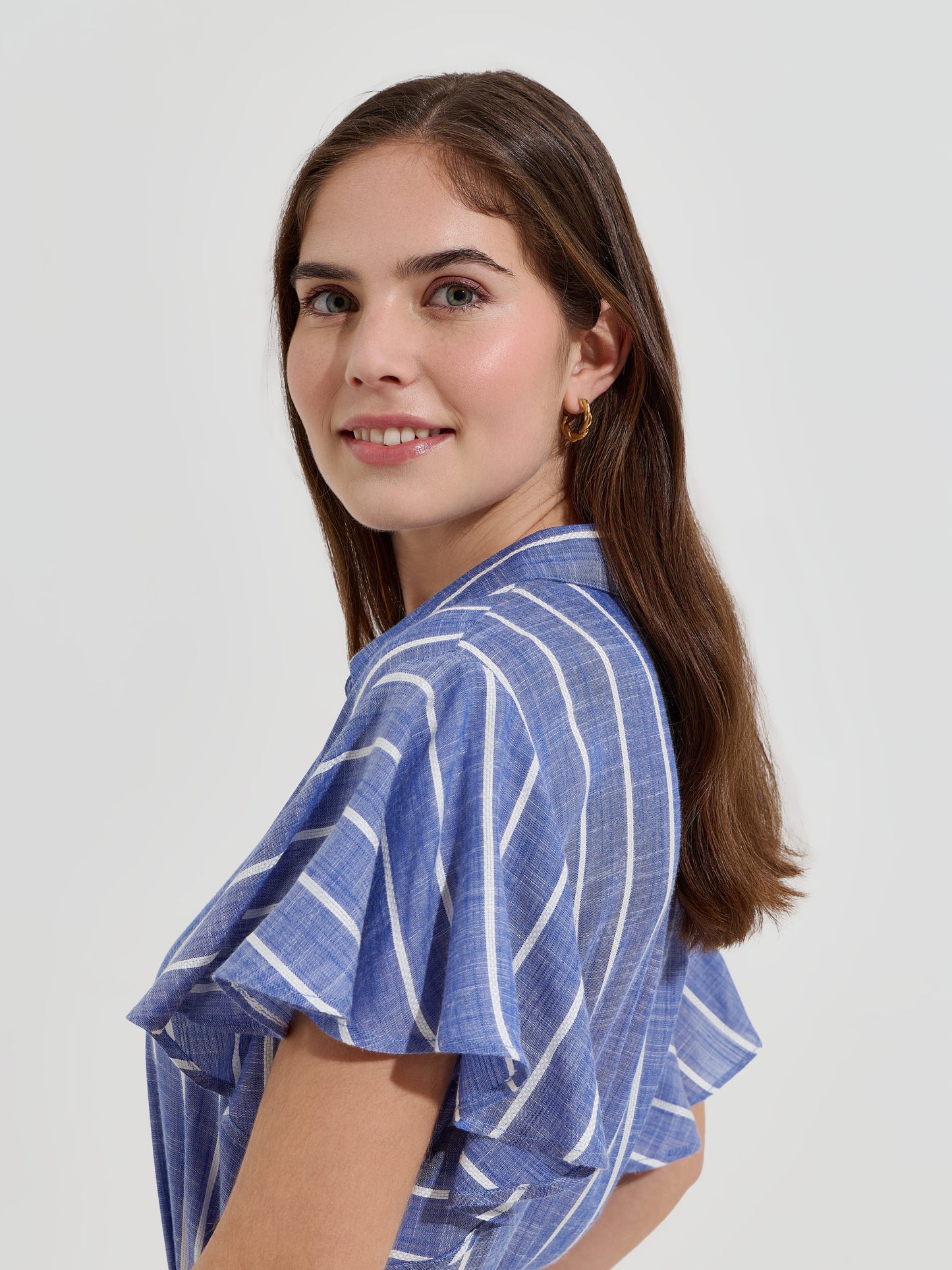 Vestido Camiseiro às Riscas com Cinto, Bolsos e Manga Curta com Folho | Verão — S/M e L/XL