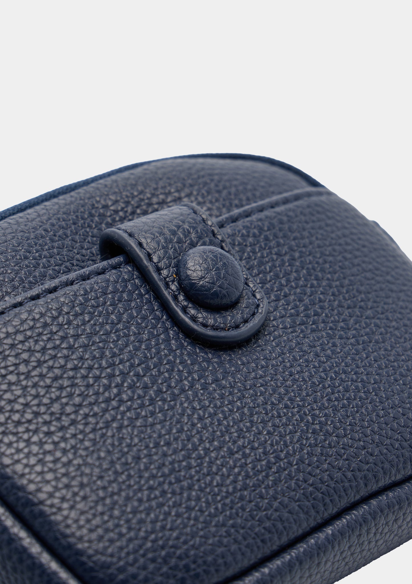 Porta-Moedas com Textura e Alça de Pulso