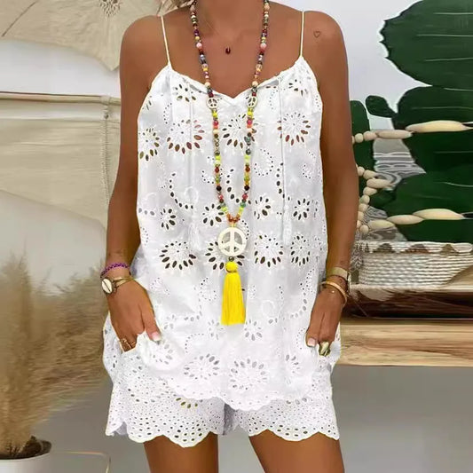 Conjunto Feminino 2 Peças — Colete Sem Mangas com Bordado e Babados + Shorts com Cordão | Casual Elegante Verão | 7 Cores | S a XL