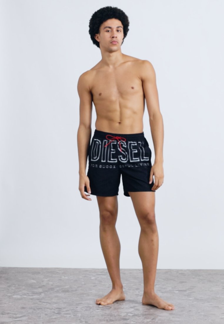 Diesel | SOCCER-41-D-CORE Calções de Banho Preto | Bolsos Laterais e Traseiro