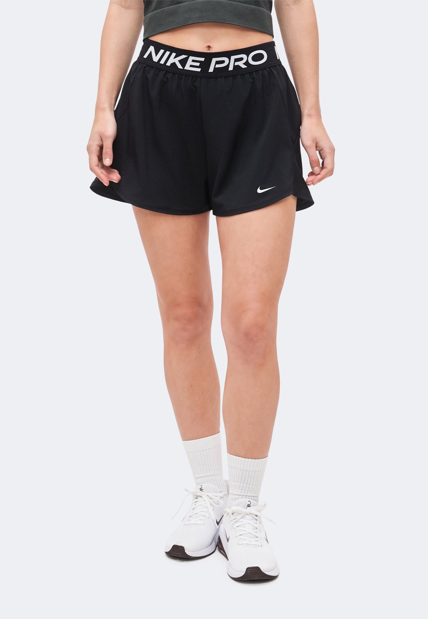Nike Performance | SHORT Calções Desportivos Pretos com Leggings Integradas